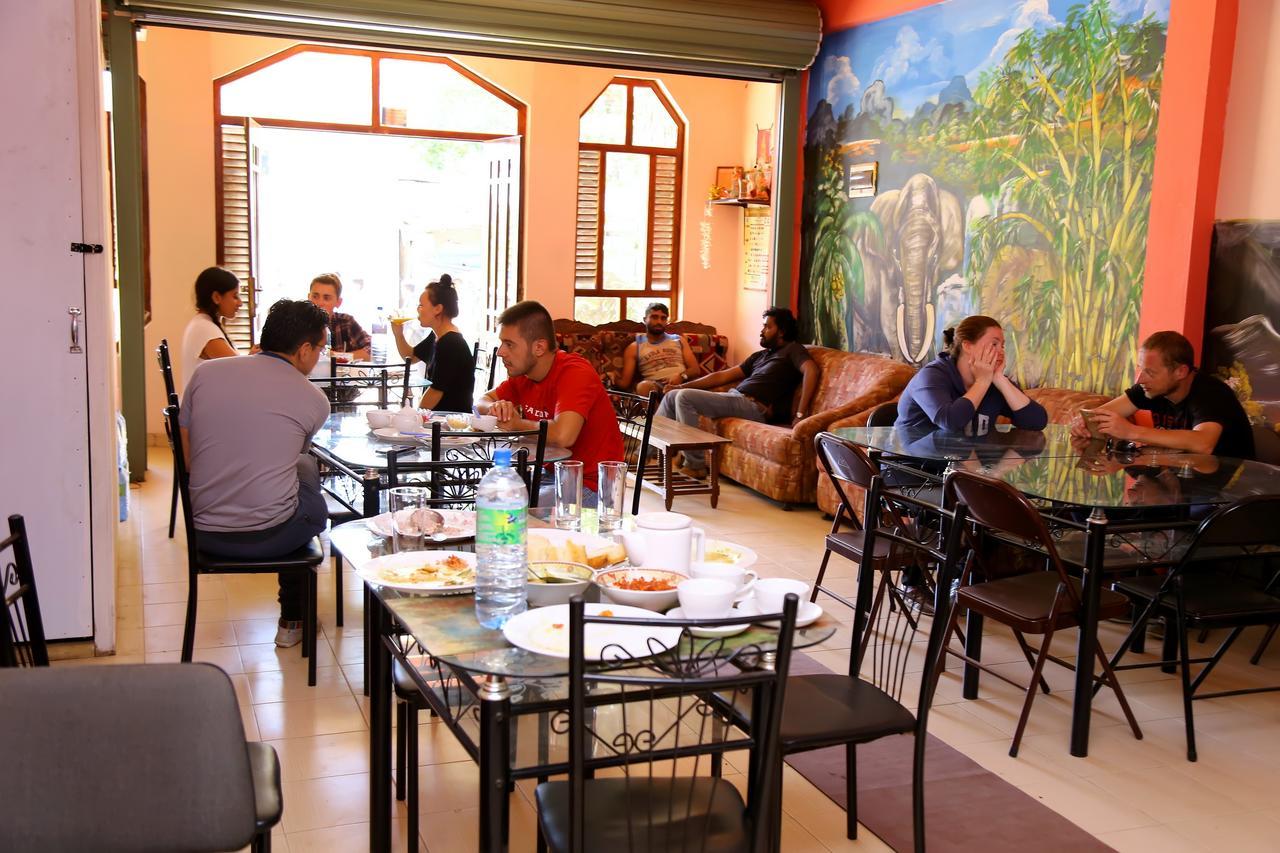 Siumi Rest Hotel Nallathanniya Kültér fotó